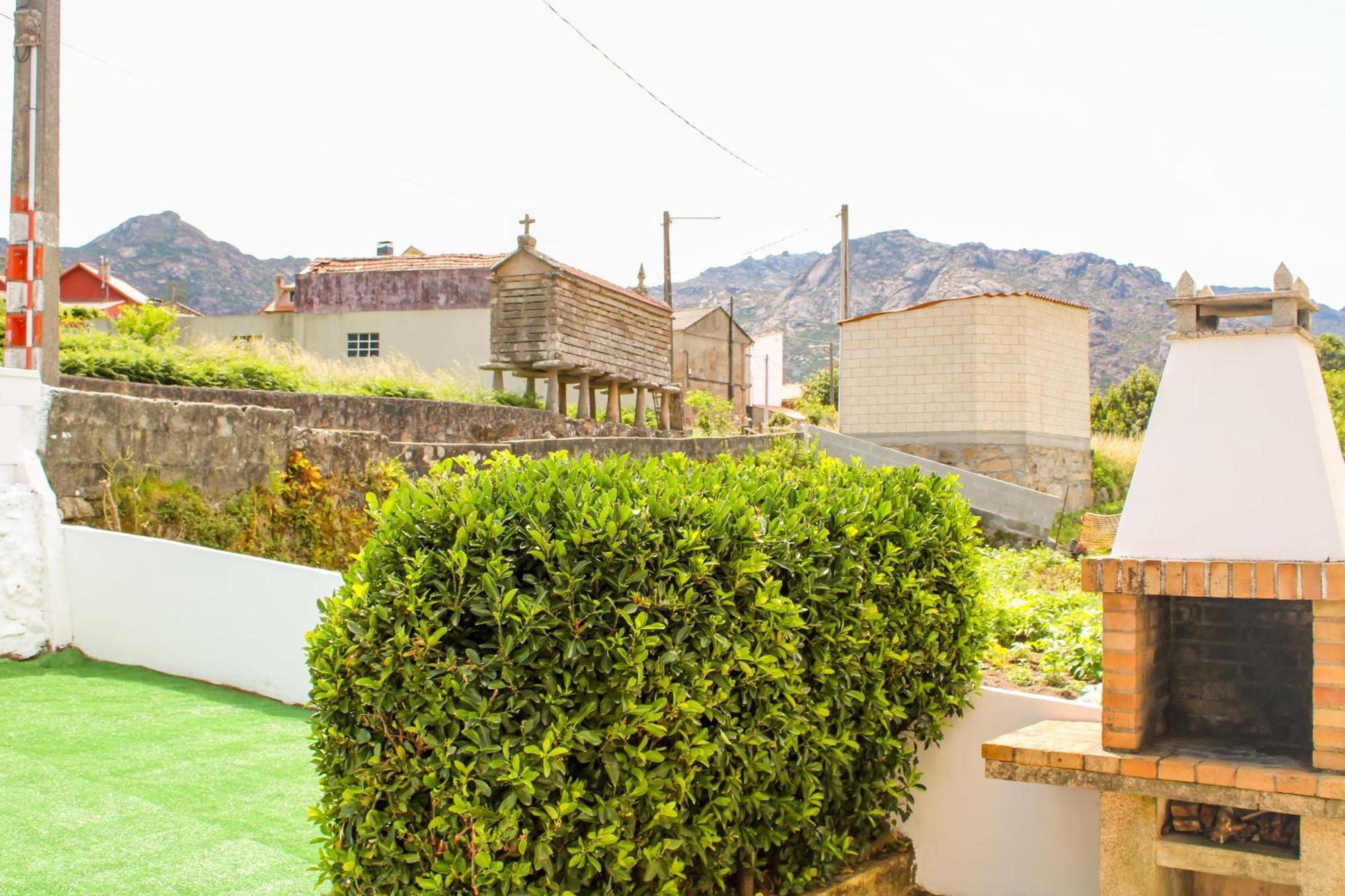 Casa Castillo, Ézaro المظهر الخارجي الصورة